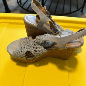 Women's Beige Wedge Sandals